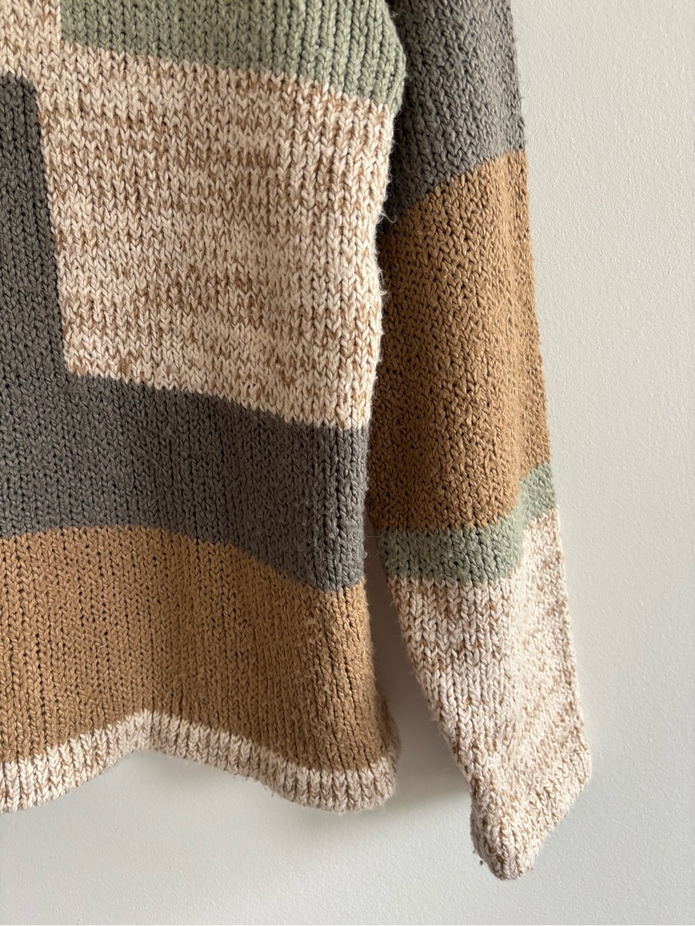 Vintage Geo-Block Abstract Neutral Pattern Mockneck Sweater - Picture 7 of 12